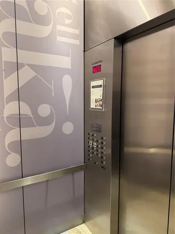 $6,000 | 1395 Brickell Avenue, Unit 2813, Miami, FL 33131