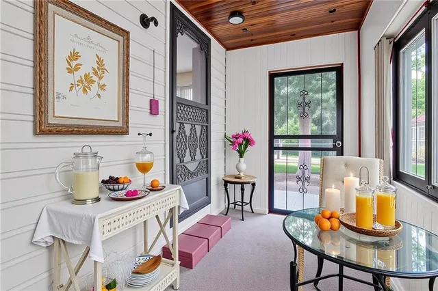 $214,900 | 1040 East Stone Street, Independence, MO 64050