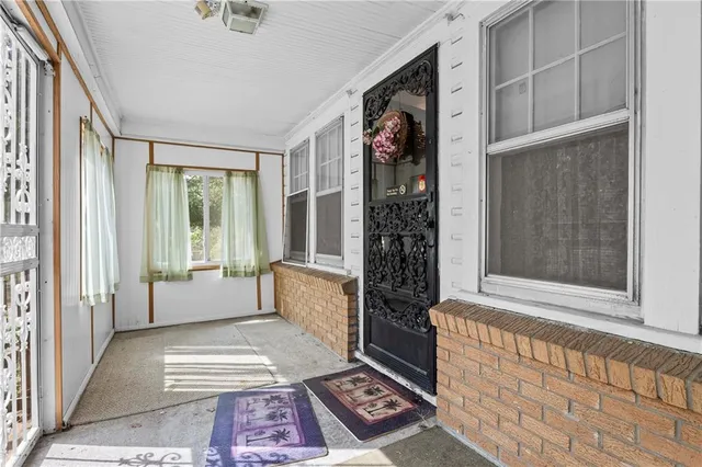 $214,900 | 1040 East Stone Street, Independence, MO 64050