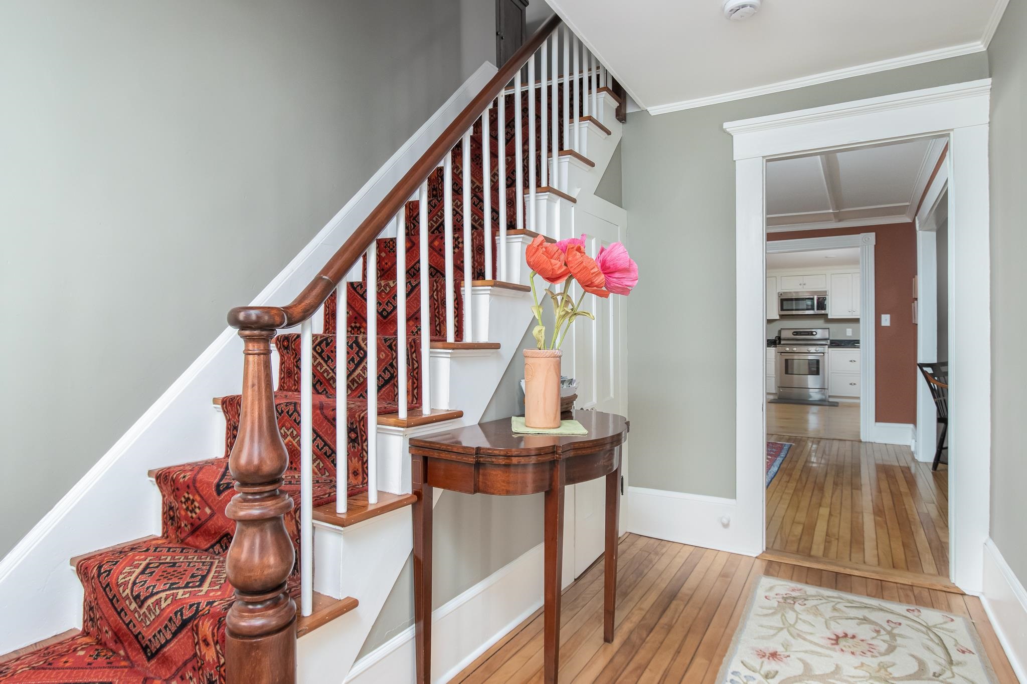 27 South Spring Street Concord, NH 03301 - Photo 3 of 40
