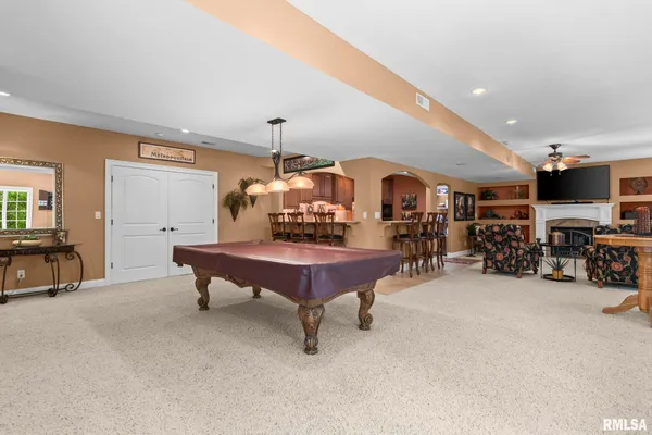 $850,000 | 6204 Treyburn Court, Springfield, IL 62711