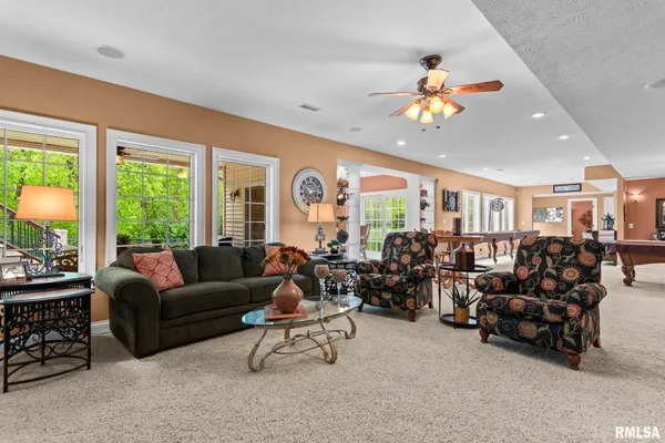 $850,000 | 6204 Treyburn Court, Springfield, IL 62711