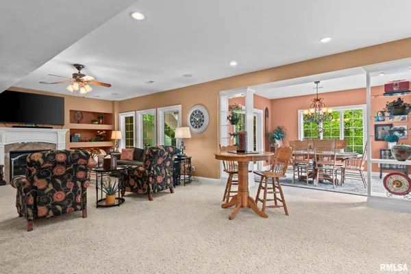 $850,000 | 6204 Treyburn Court, Springfield, IL 62711