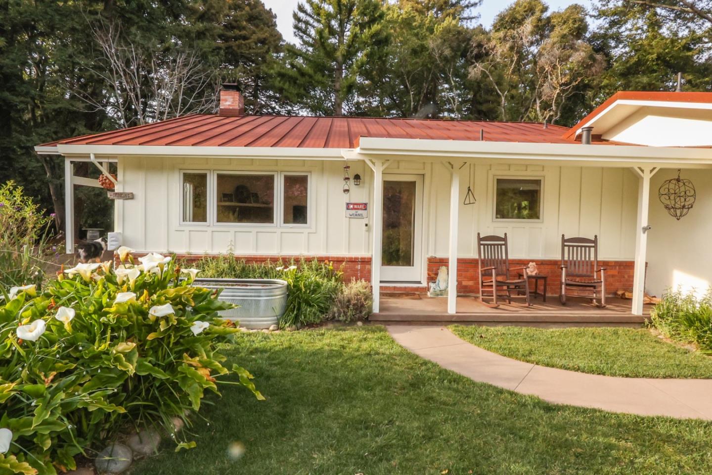 3247 Soquel San Jose Road Soquel, CA 95073 - Photo 22 of 34 a front view of a house with garden