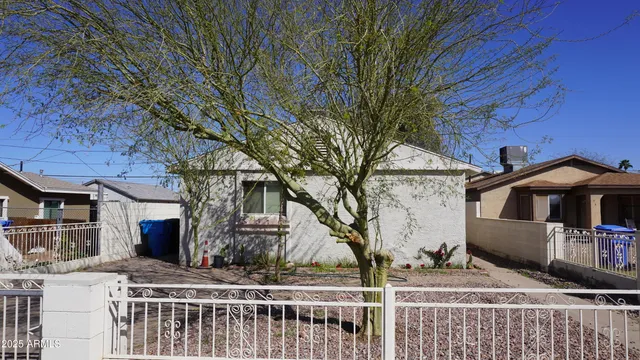 $360,000 | 2930 East Atlanta Avenue, Phoenix, AZ 85040