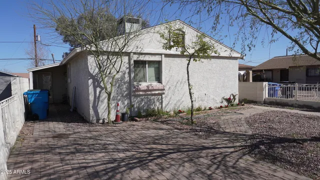 $360,000 | 2930 East Atlanta Avenue, Phoenix, AZ 85040