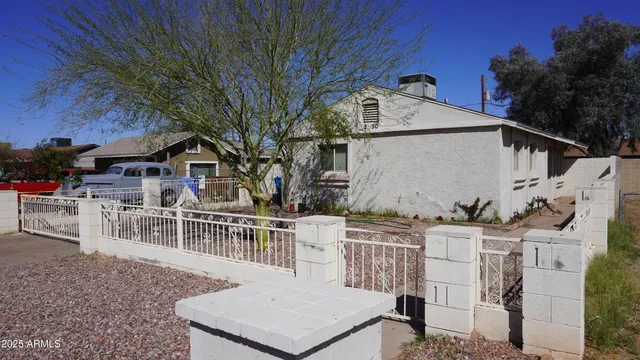 $360,000 | 2930 East Atlanta Avenue, Phoenix, AZ 85040