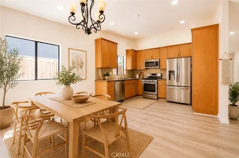 $1,295,000 | 23456 White Dove Drive, Lake Forest, CA 92630