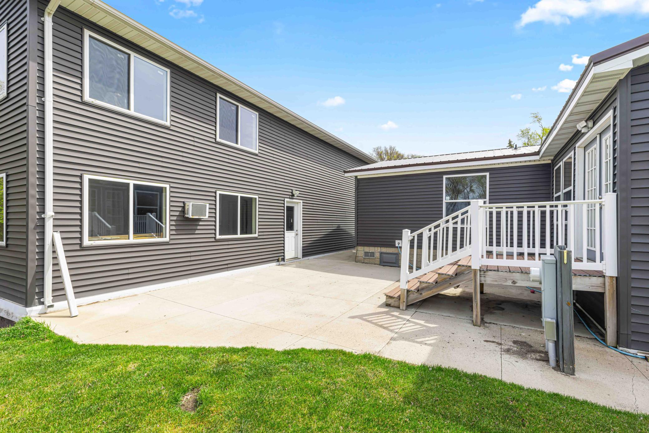 137 Roosvelt Street Cayuga, ND 58013 - Photo 8 of 60
