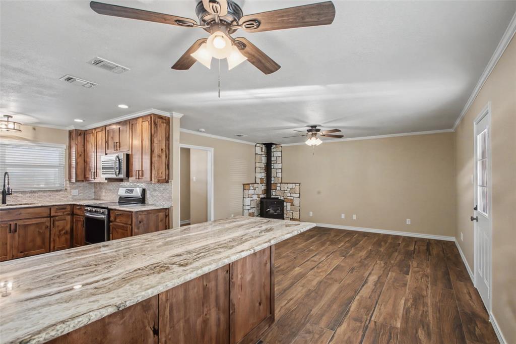 1101 Zion Hill Road Weatherford, TX 76088 - Photo 13 of 25