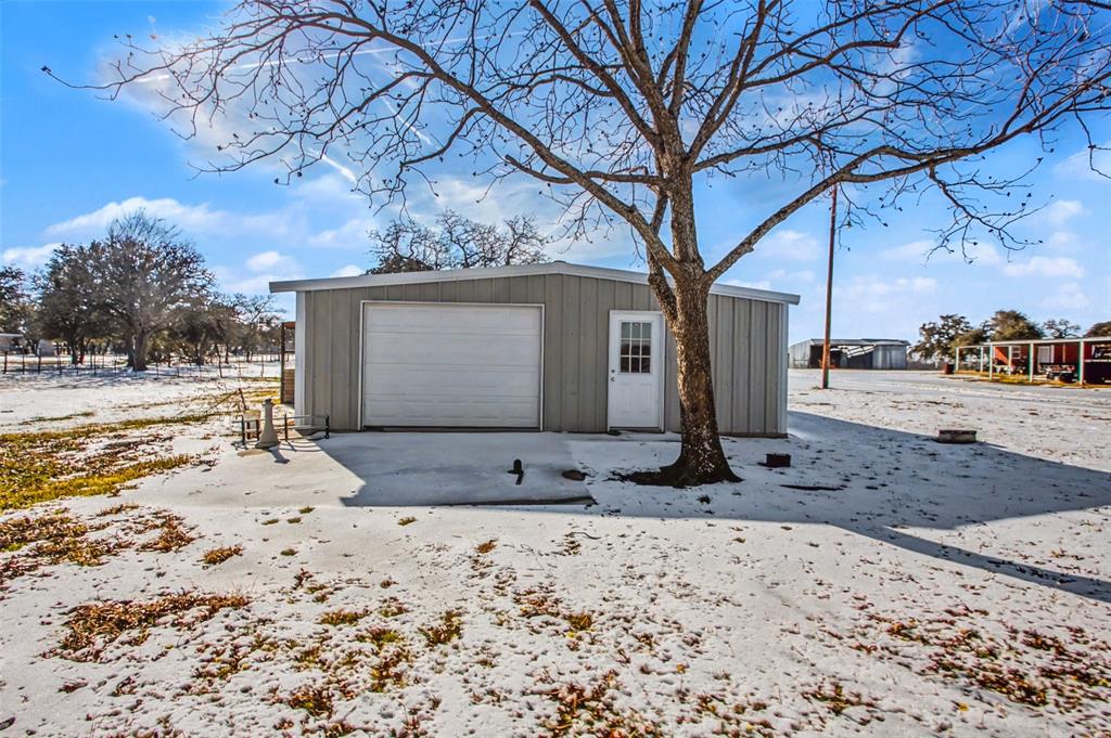 1101 Zion Hill Road Weatherford, TX 76088 - Photo 6 of 25