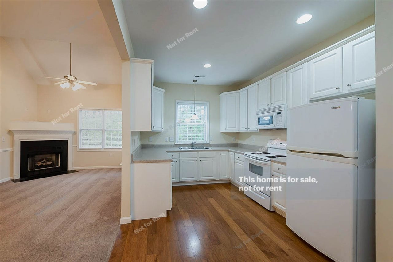2608 Andover Glen Road Raleigh, NC 27604 - Photo 7 of 19 Photo 7