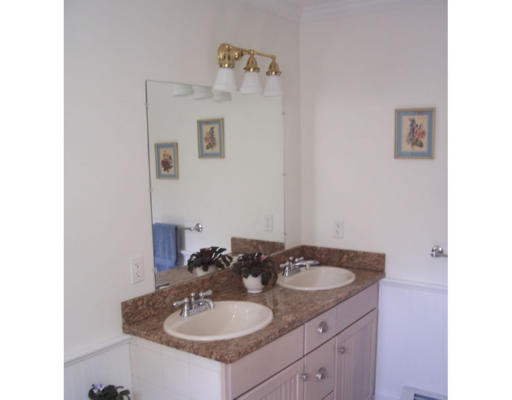 1 Harbor Meadows Road Westport, MA 02790 - Photo 8 of 16 Gallery Image 8