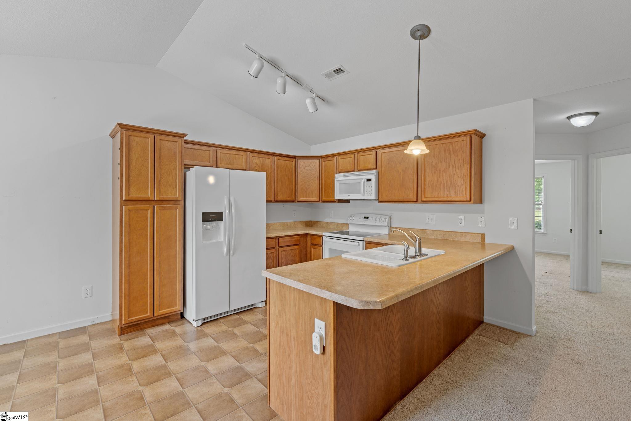 110 Feldspar Lane Greer, SC 29650 - Photo 13 of 34