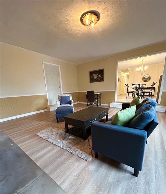 1005 Eastview Road Northeast Conyers, GA 30012 - Photo 10 of 21