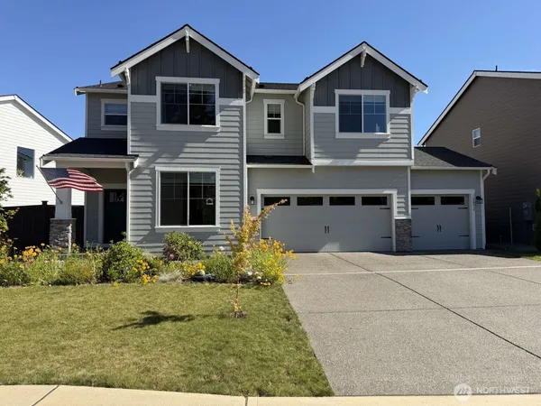 $750,000 | 12852 176th St Court East, Puyallup, WA 98374