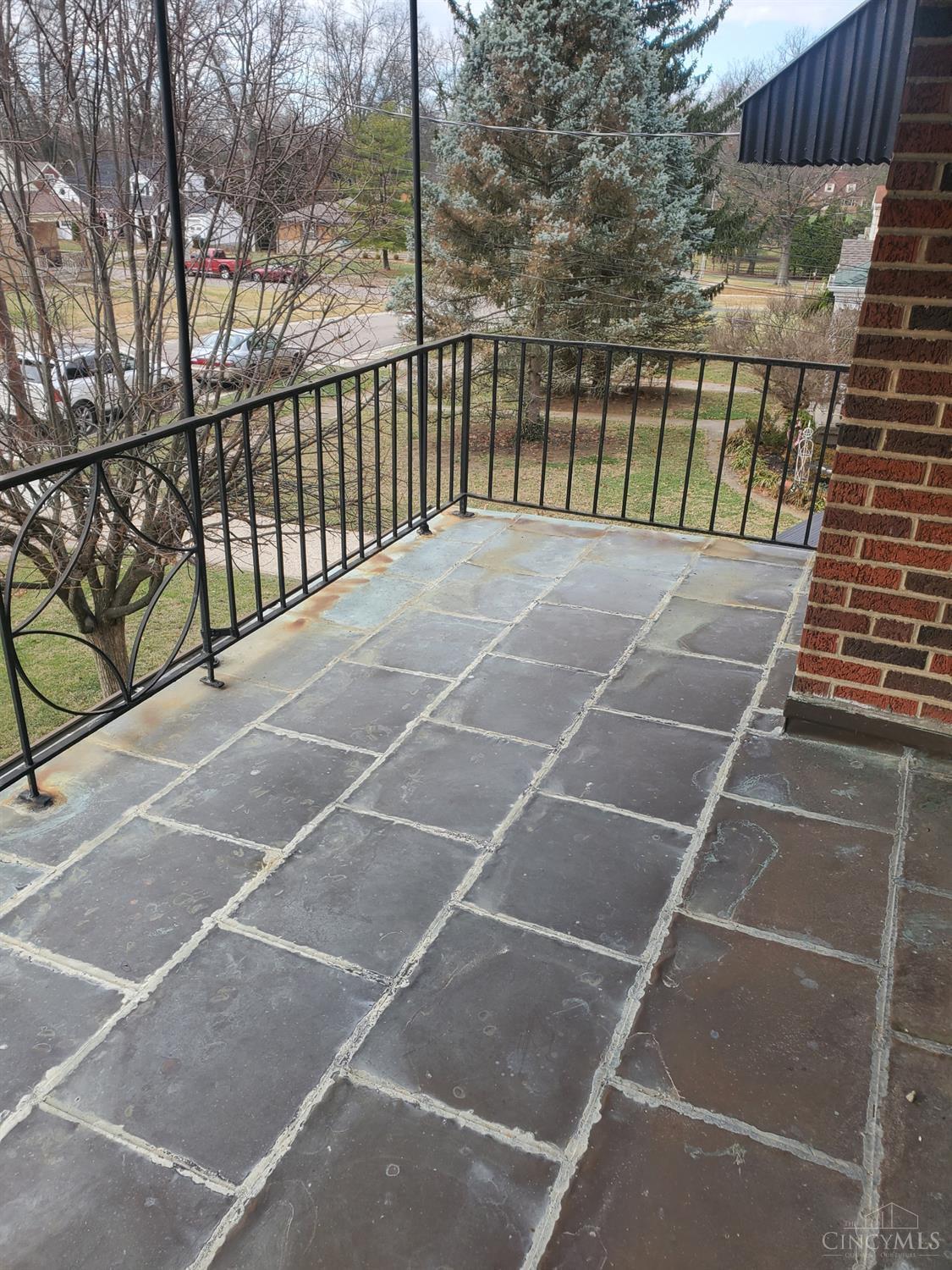5236 Ralph Avenue Cincinnati, OH 45238 - Photo 7 of 20 Gallery Image 7