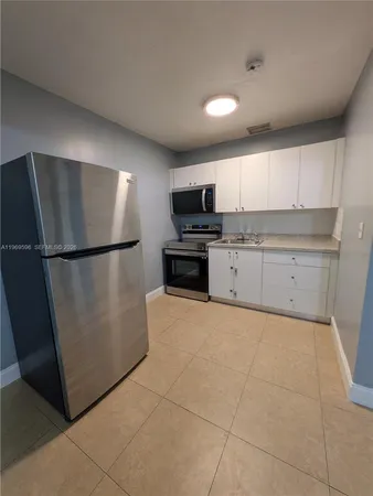 $2,000 | 5820 Northwest 14th Court, Unit 1, Sunrise, FL 33313