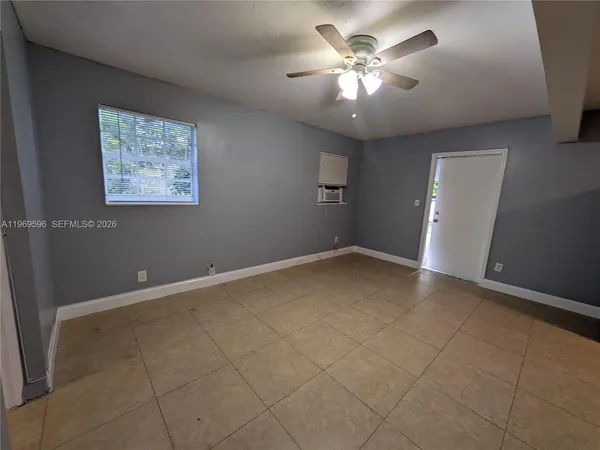 $2,000 | 5820 Northwest 14th Court, Unit 1, Sunrise, FL 33313