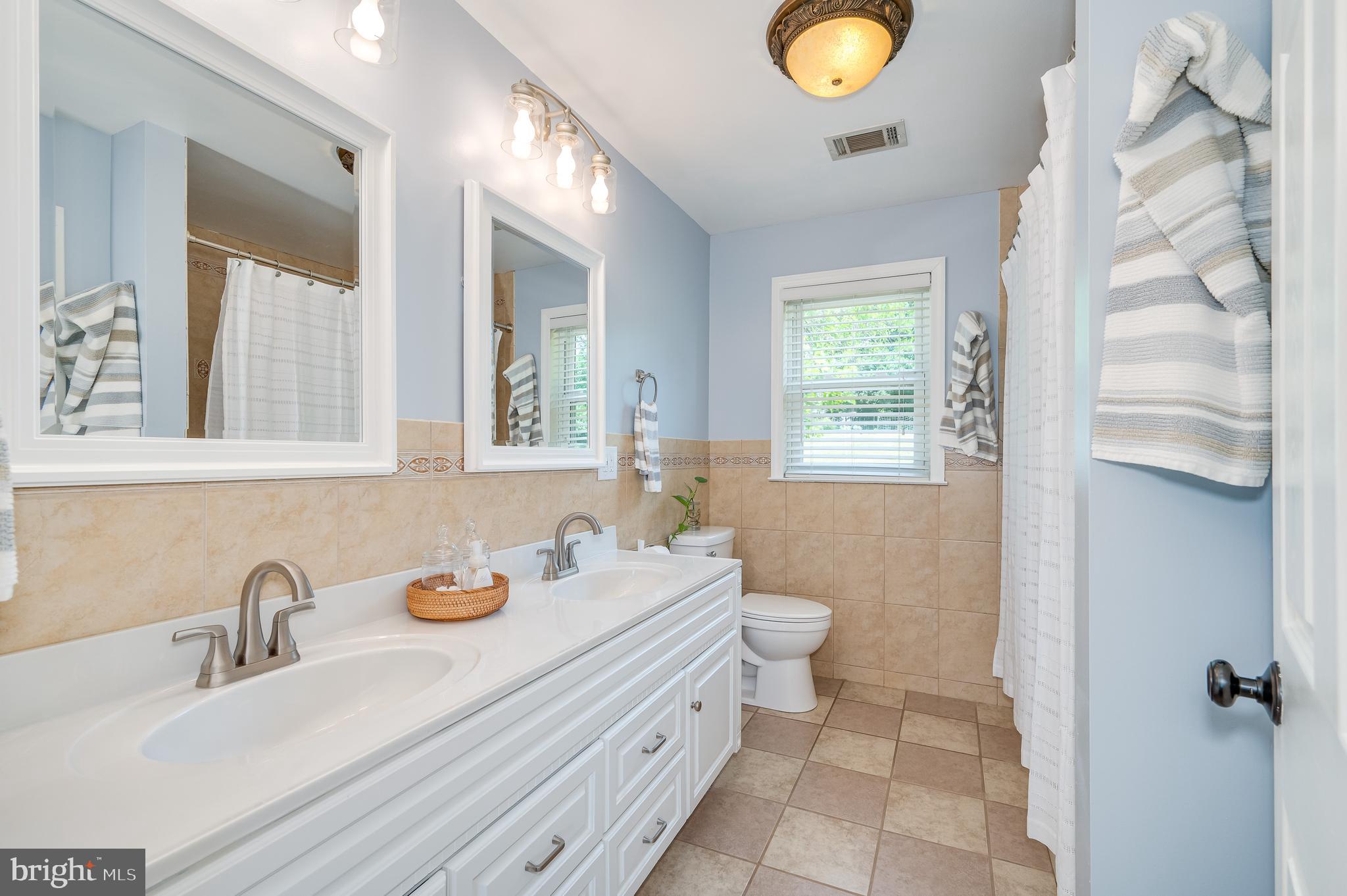 7963 Summit Point Road Charles Town, WV 25414 - Photo 29 of 67 Gallery Image 29
