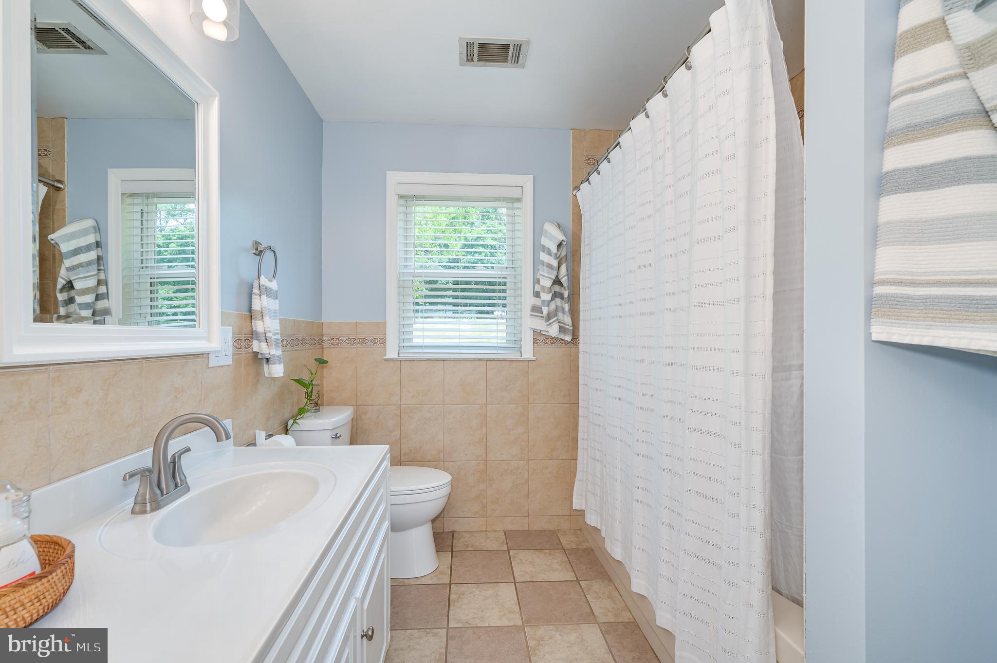7963 Summit Point Road Charles Town, WV 25414 - Photo 30 of 67 Gallery Image 30