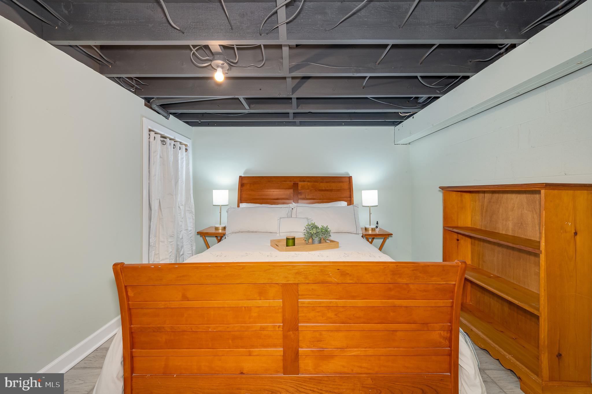 7963 Summit Point Road Charles Town, WV 25414 - Photo 31 of 67 Gallery Image 31