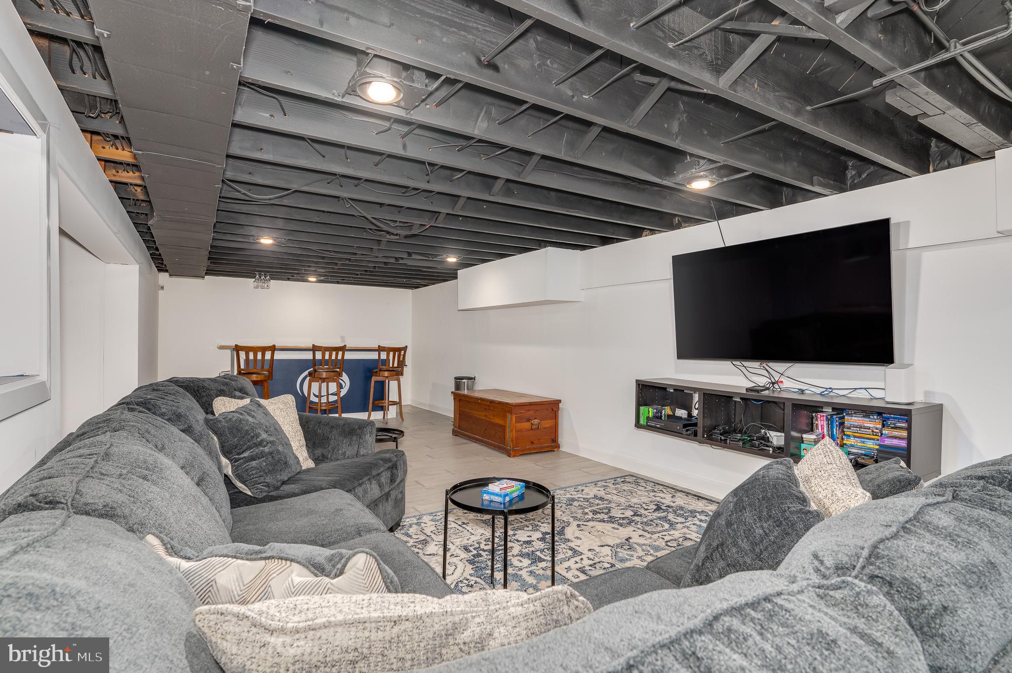 7963 Summit Point Road Charles Town, WV 25414 - Photo 34 of 67 Gallery Image 34