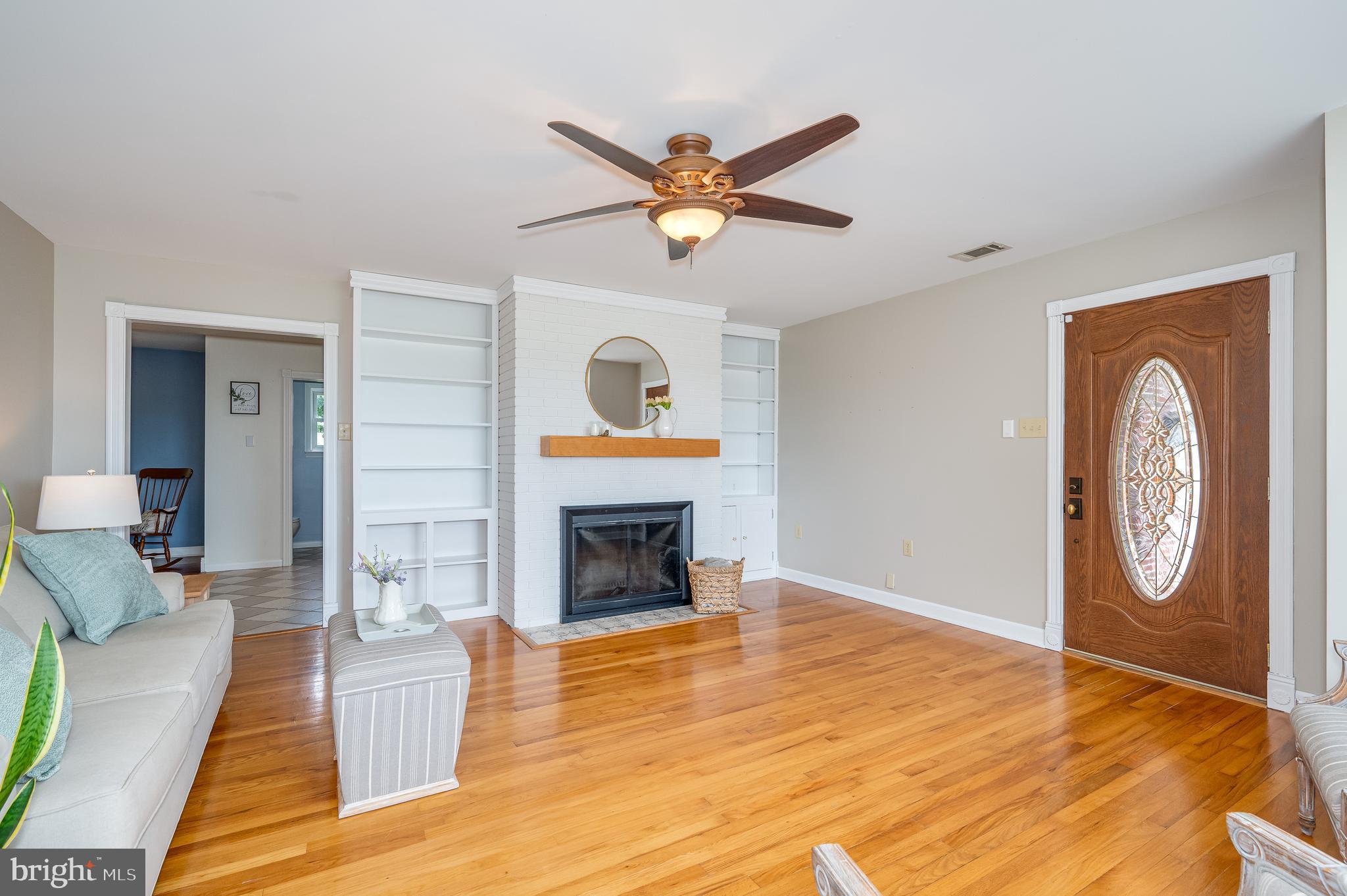 7963 Summit Point Road Charles Town, WV 25414 - Photo 7 of 67 Gallery Image 7