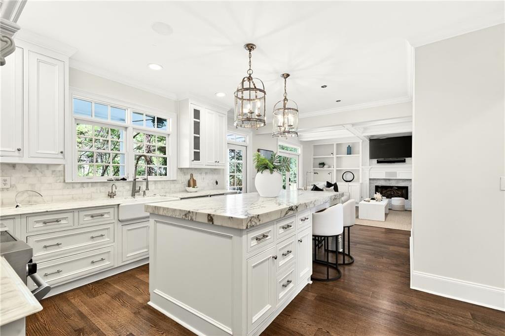 111 Habersham Valley Road Northwest Atlanta, GA 30305 - Photo 12 of 50