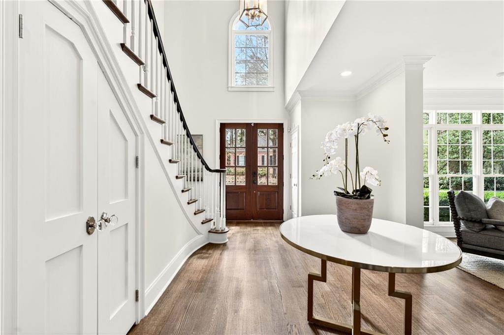 111 Habersham Valley Road Northwest Atlanta, GA 30305 - Photo 4 of 50