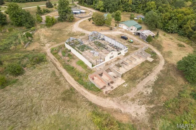 $375,000 | 4790 Hwy Y, Valles Mines, MO 63087