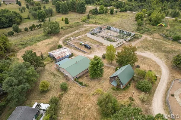 $375,000 | 4790 Hwy Y, Valles Mines, MO 63087