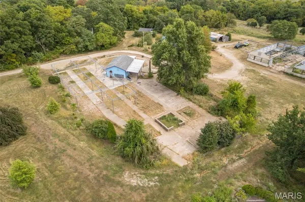 $375,000 | 4790 Hwy Y, Valles Mines, MO 63087