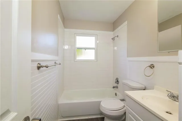 $1,575 | 13235 Park Hills Drive, Grandview, MO 64030