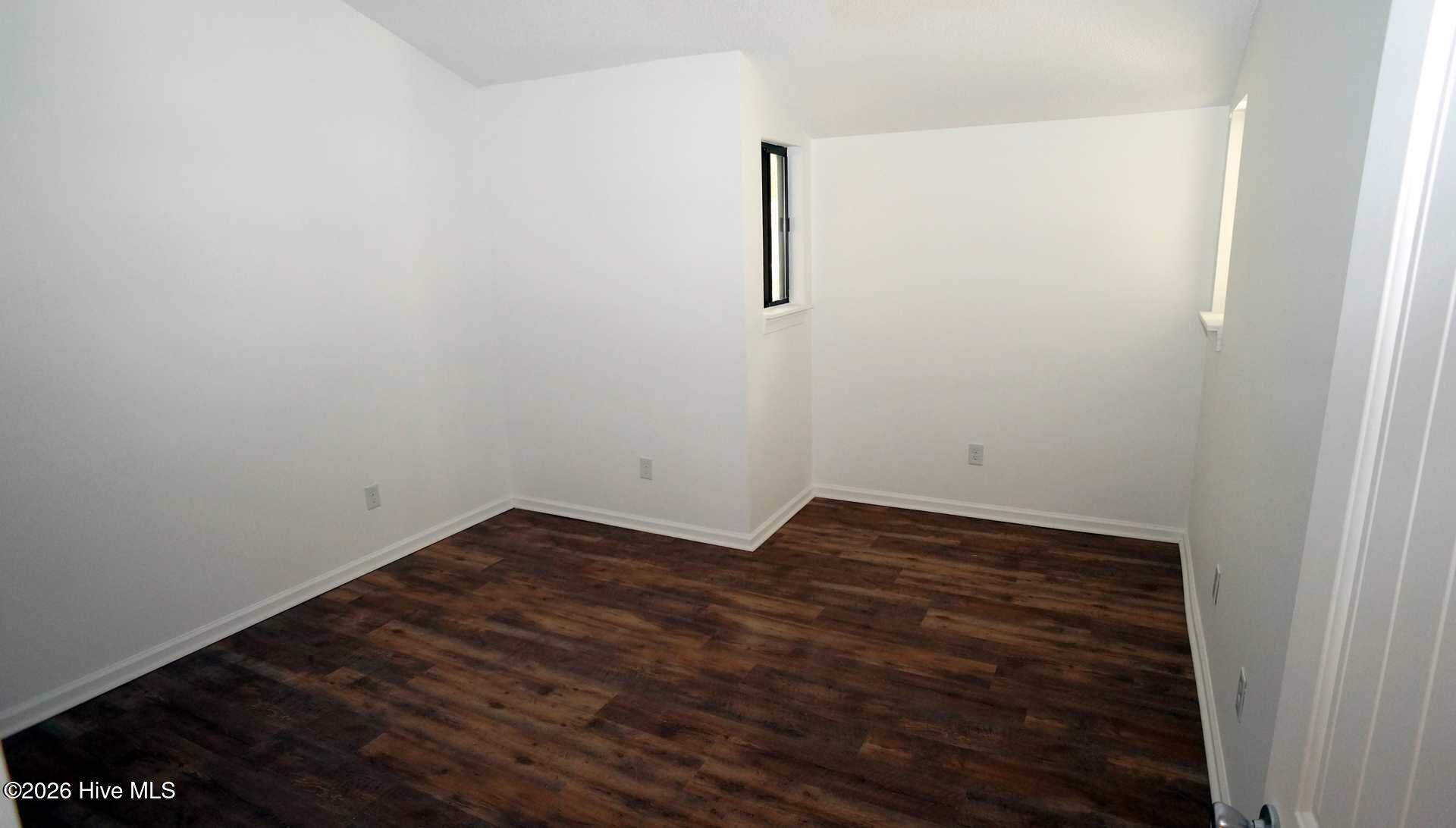 142 Quarterdeck New Bern, NC 28562 - Photo 11 of 19 Bedroom #2