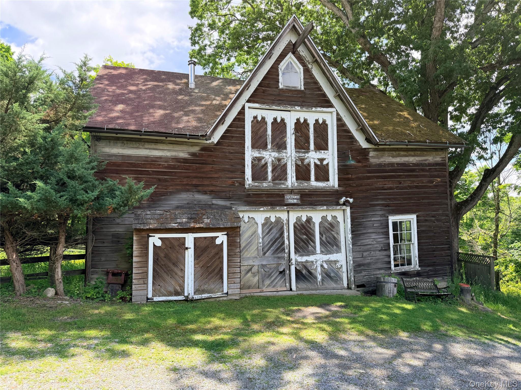 15 Inningwood Road Ossining, NY 10562 - Photo 37 of 50 Horse Barn with 6stalls with 5 with their own Paddocks