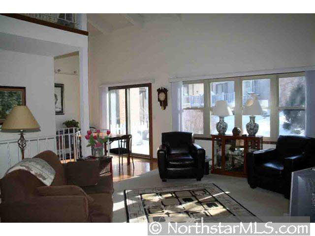 36 Viking Village Drive Rochester, MN 55901 - Photo 3 of 10