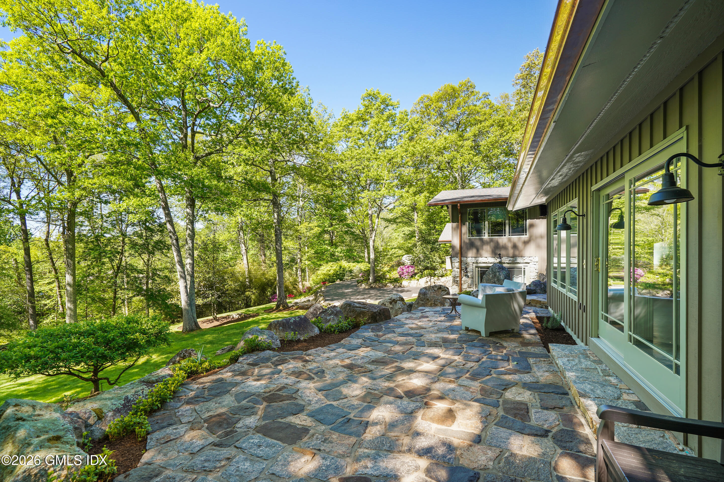 35 Wilshire Road Greenwich, CT 06831 - Photo 32 of 32 DSC05427_1