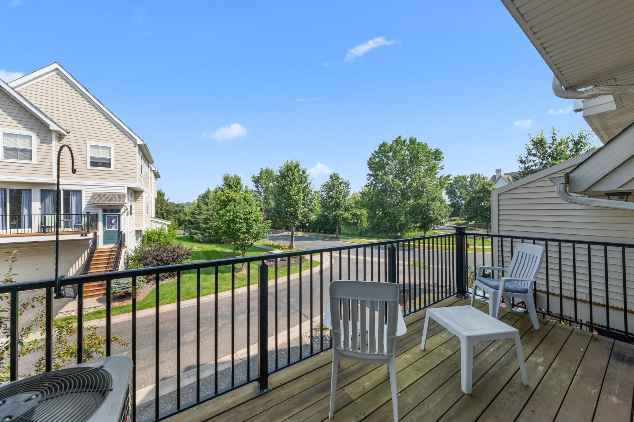 4735 Victor Path, Unit 4 Hugo, MN 55038 - Photo 3 of 12