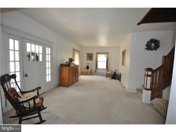 501 Grove Street Haddonfield, NJ 08033 - Photo 7 of 25 Living Room