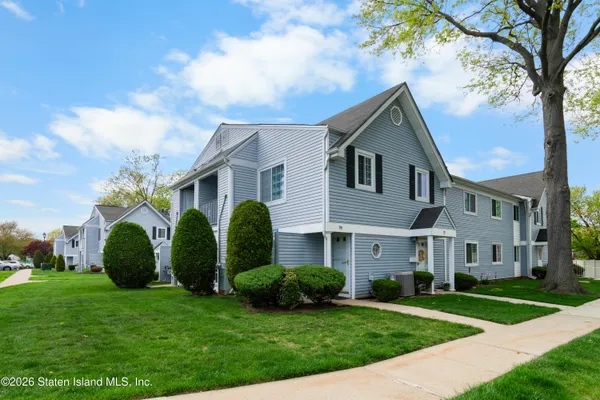$535,000 | 95 Gervil Street | Rossville