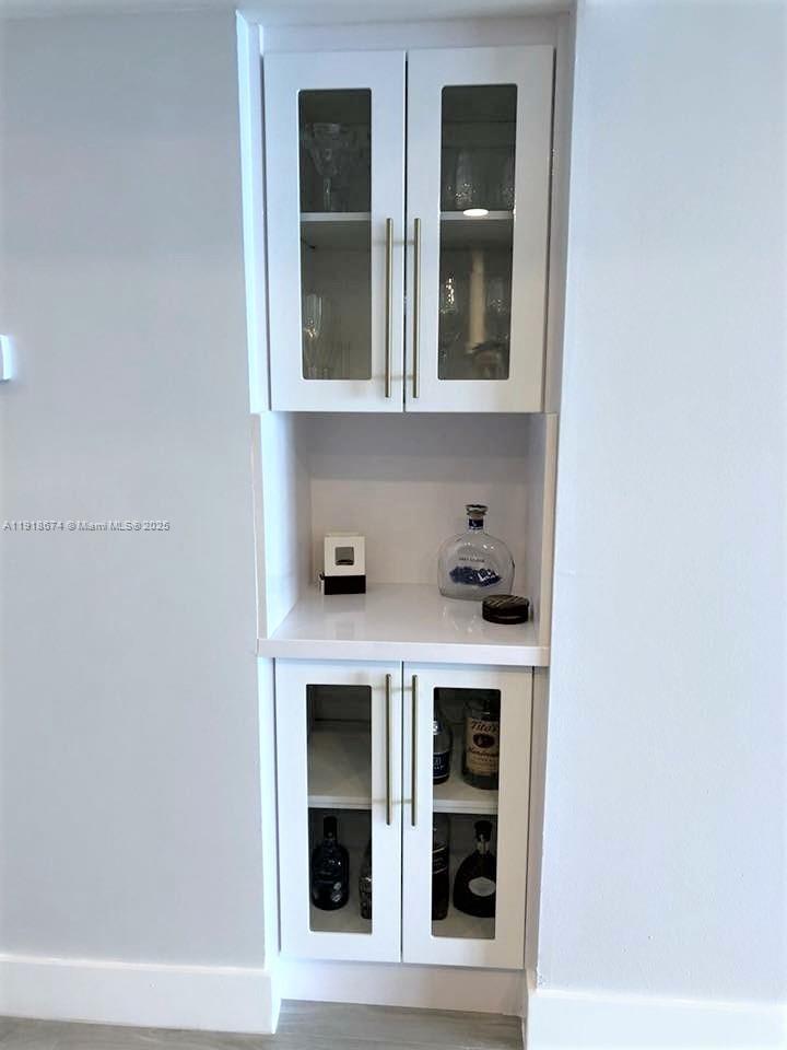 5701 Collins Avenue, Unit 808 Miami Beach, FL 33140 - Photo 9 of 40 a view of an entryway