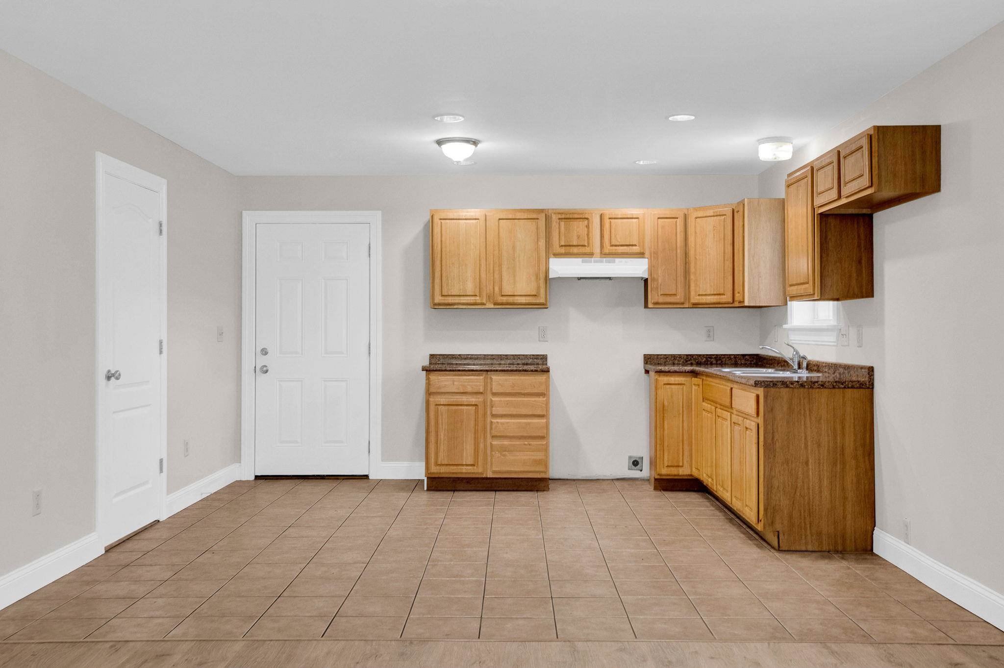 7 Maple Street St. Albans, VT 05478 - Photo 14 of 29