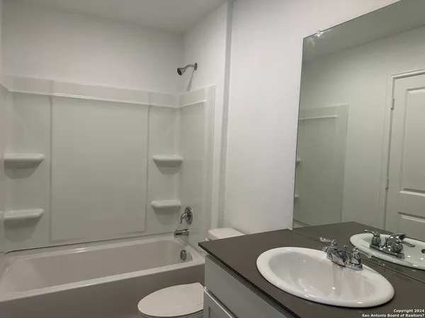 $1,500 | 6702 Willow Landing, Converse, TX 78109