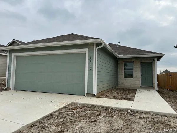$1,500 | 6702 Willow Landing, Converse, TX 78109