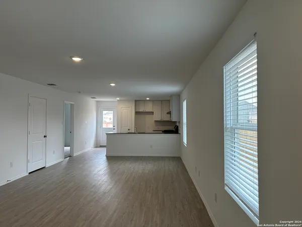 $1,500 | 6702 Willow Landing, Converse, TX 78109