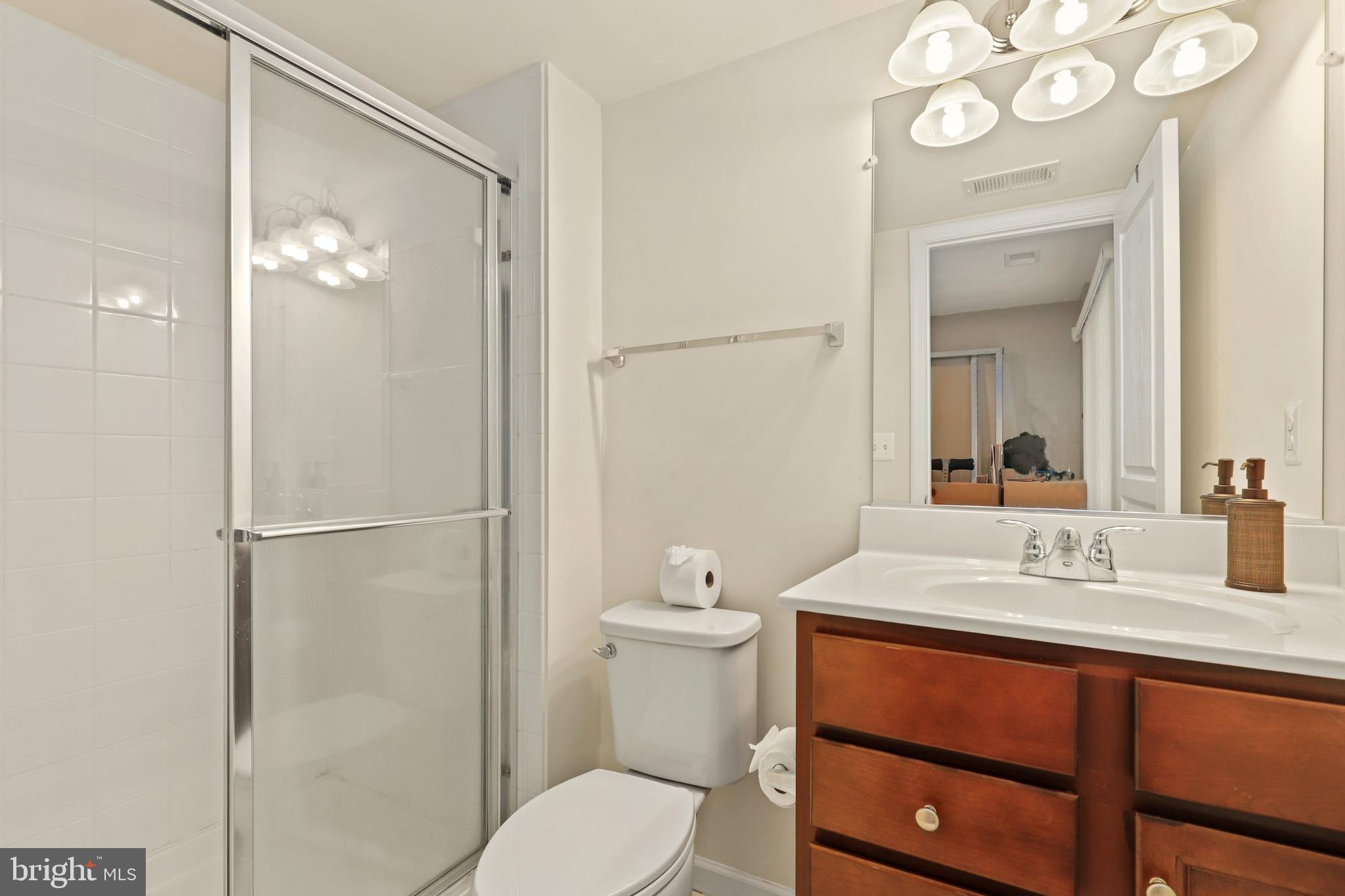 8314 Scotland Loop Manassas, VA 20109 - Photo 19 of 22 Gallery Image 19