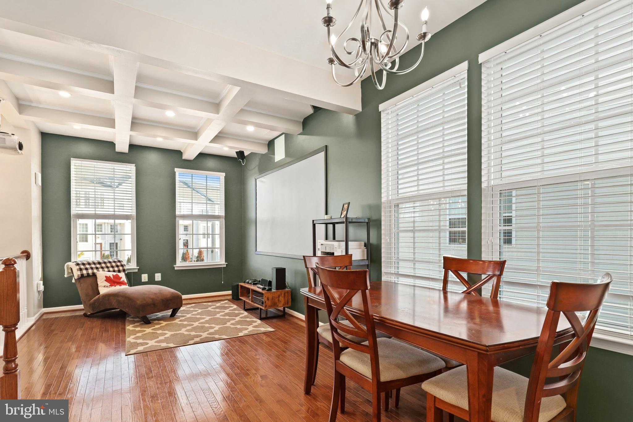 8314 Scotland Loop Manassas, VA 20109 - Photo 7 of 22 Gallery Image 7