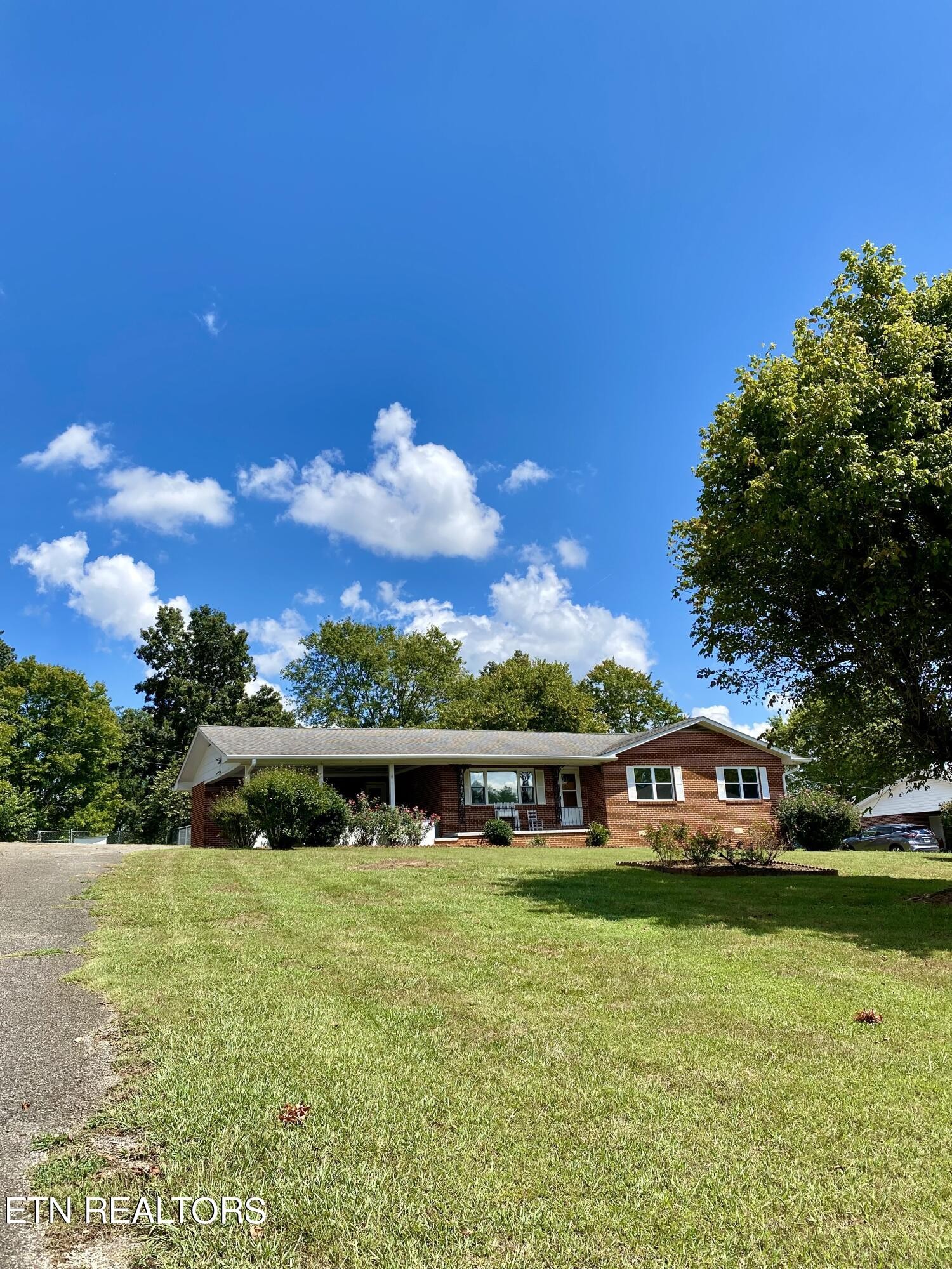 414 Fairview Road Tellico Plains, TN 37385 - Photo 2 of 49 Gallery Image 2