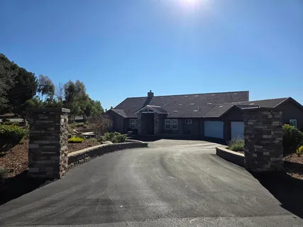 $1,498,747 | 2263 Corner Creek Lane, Fallbrook, CA 92028
